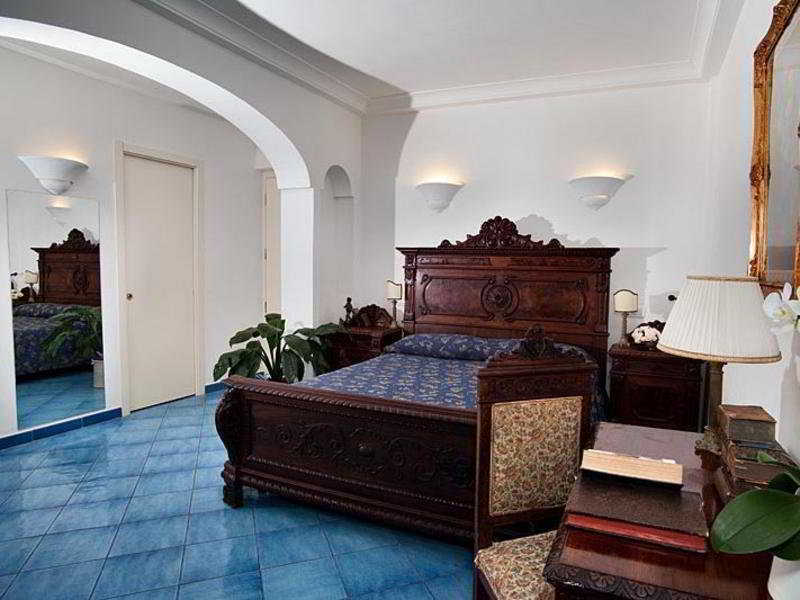 Hotel Bussola Anacapri  Exteriör bild